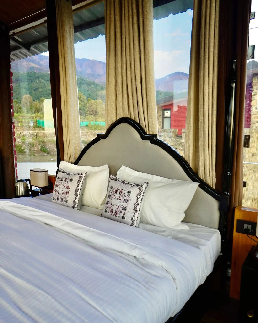 parinda resort 8 copy